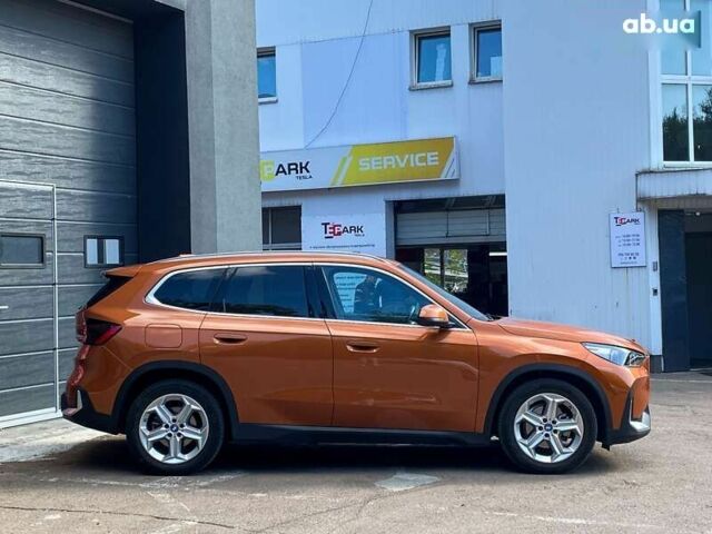 БМВ iX1, объемом двигателя 0 л и пробегом 47 тыс. км за 36999 $, фото 9 на Automoto.ua