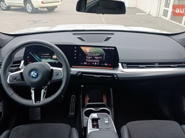 БМВ iX1, объемом двигателя 0 л и пробегом 0 тыс. км за 50206 $, фото 11 на Automoto.ua