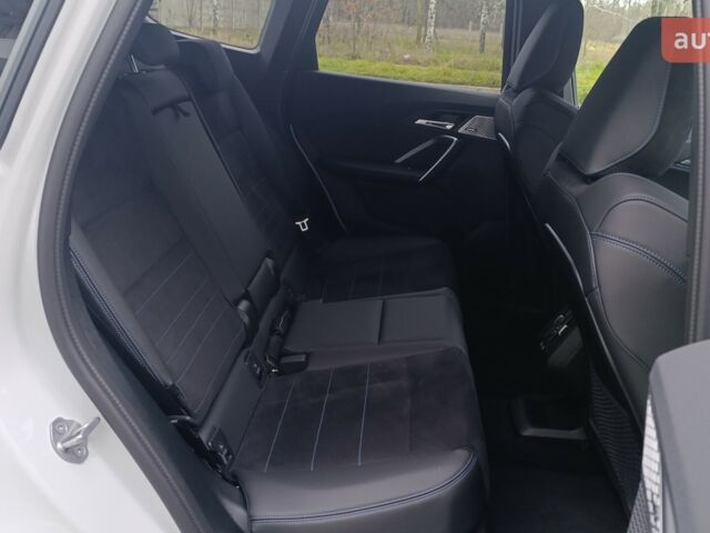 БМВ iX1, объемом двигателя 0 л и пробегом 0 тыс. км за 50206 $, фото 14 на Automoto.ua