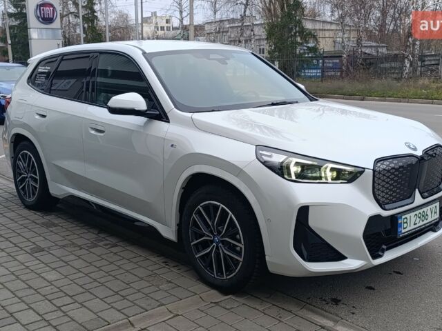 БМВ iX1, объемом двигателя 0 л и пробегом 0 тыс. км за 50206 $, фото 2 на Automoto.ua
