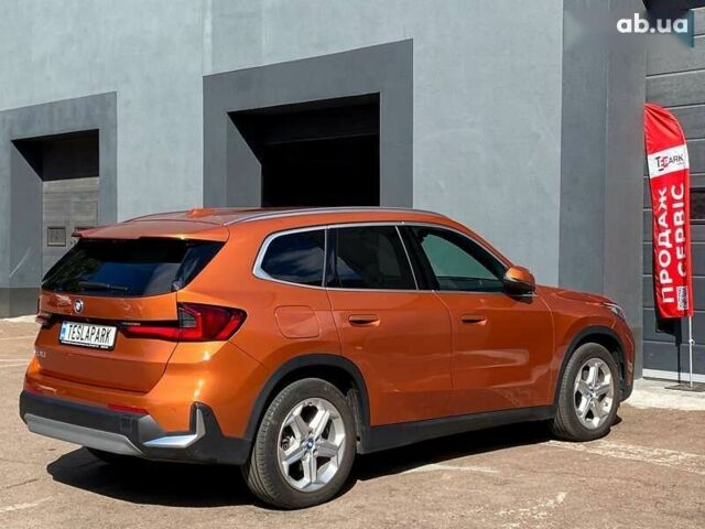 БМВ iX1, объемом двигателя 0 л и пробегом 47 тыс. км за 36999 $, фото 8 на Automoto.ua