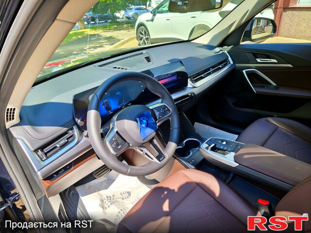 БМВ iX1, объемом двигателя 0.15 л и пробегом 0 тыс. км за 30999 $, фото 1 на Automoto.ua