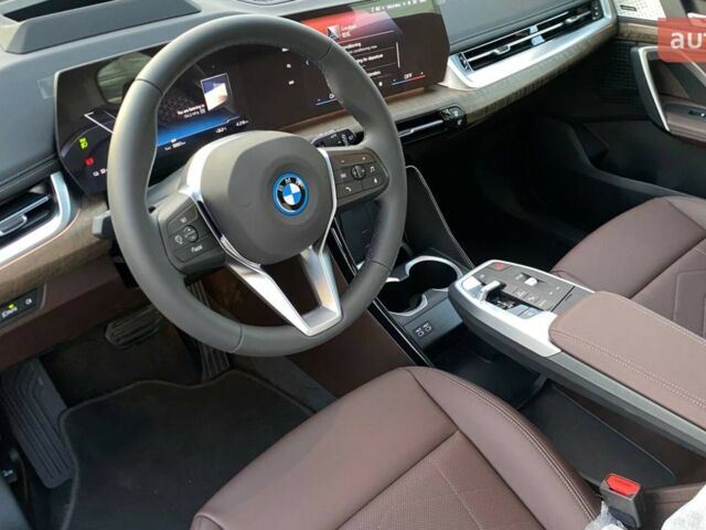 БМВ iX1, объемом двигателя 0 л и пробегом 0 тыс. км за 37999 $, фото 17 на Automoto.ua