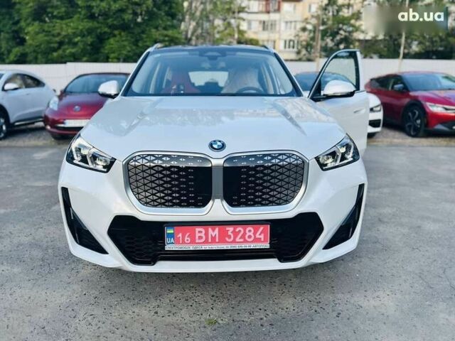 БМВ iX1, об'ємом двигуна 0 л та пробігом 1 тис. км за 34400 $, фото 4 на Automoto.ua