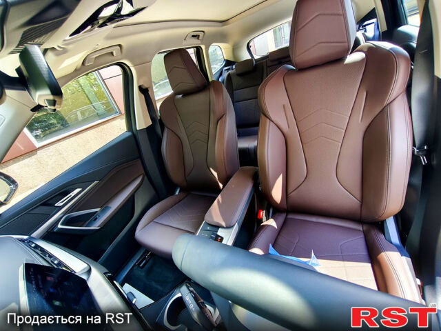 БМВ iX1, объемом двигателя 0.15 л и пробегом 0 тыс. км за 30999 $, фото 7 на Automoto.ua