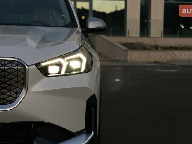 БМВ iX1, объемом двигателя 0 л и пробегом 0 тыс. км за 37999 $, фото 4 на Automoto.ua