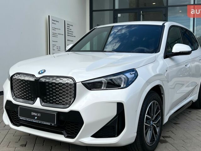 БМВ iX1, об'ємом двигуна 0 л та пробігом 0 тис. км за 58506 $, фото 3 на Automoto.ua