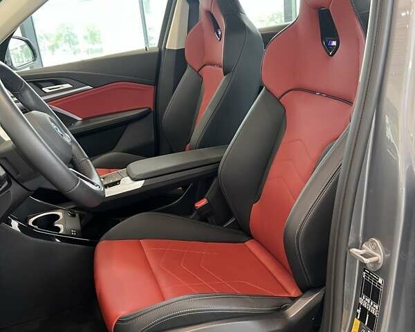 Серый БМВ iX1, объемом двигателя 0 л и пробегом 3 тыс. км за 27200 $, фото 8 на Automoto.ua
