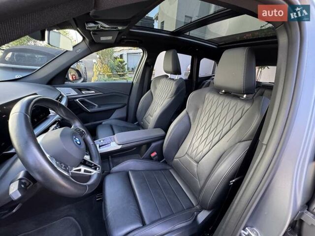 Сірий БМВ iX1, об'ємом двигуна 0 л та пробігом 26 тис. км за 45000 $, фото 13 на Automoto.ua