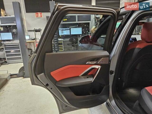 БМВ iX1 2023 в Киеве на Automoto.ua Серый БМВ iX1, объемом двигателя 0 л и пробегом 48 тыс. км за 29500 $, фото 41 на Automoto.ua