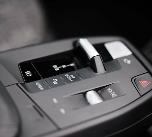 Сірий БМВ iX1, об'ємом двигуна 0 л та пробігом 30 тис. км за 29999 $, фото 19 на Automoto.ua