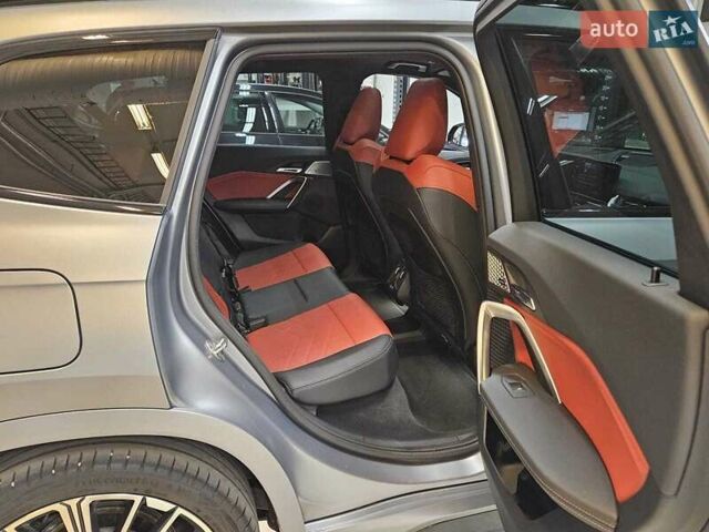БМВ iX1 2023 в Киеве на Automoto.ua Серый БМВ iX1, объемом двигателя 0 л и пробегом 48 тыс. км за 29500 $, фото 19 на Automoto.ua
