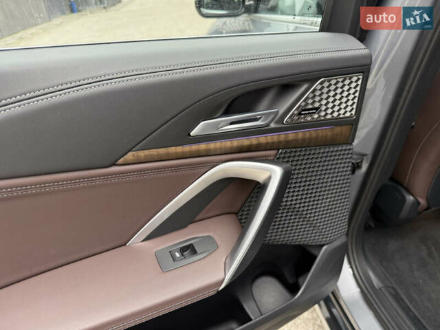 Серый БМВ iX1, объемом двигателя 0 л и пробегом 17 тыс. км за 35000 $, фото 27 на Automoto.ua