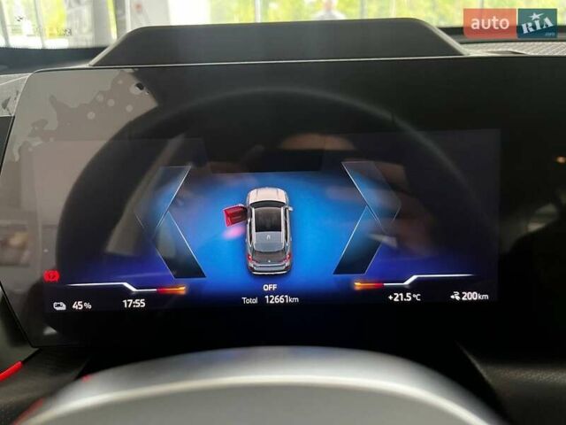 Серый БМВ iX1, объемом двигателя 0 л и пробегом 12 тыс. км за 33900 $, фото 14 на Automoto.ua