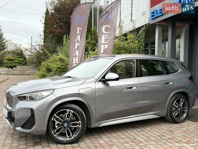 Сірий БМВ iX1, об'ємом двигуна 0 л та пробігом 10 тис. км за 32600 $, фото 4 на Automoto.ua