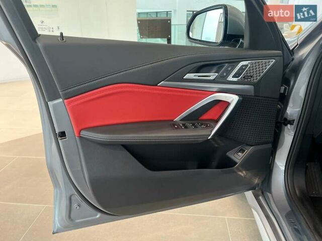 Серый БМВ iX1, объемом двигателя 0 л и пробегом 3 тыс. км за 27200 $, фото 7 на Automoto.ua