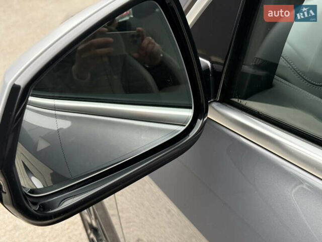 Серый БМВ iX1, объемом двигателя 0 л и пробегом 17 тыс. км за 35000 $, фото 17 на Automoto.ua