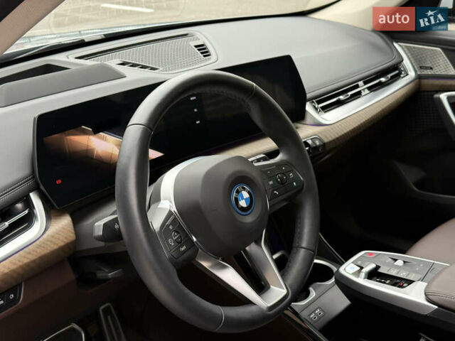 Серый БМВ iX1, объемом двигателя 0 л и пробегом 17 тыс. км за 35000 $, фото 22 на Automoto.ua