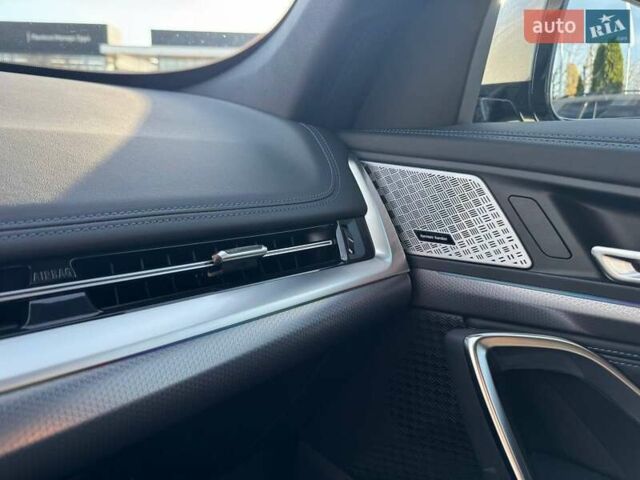 БМВ iX1 2024 в Житомире на Automoto.ua Серый БМВ iX1, объемом двигателя 0 л и пробегом 8 тыс. км за 52031 $, фото 26 на Automoto.ua