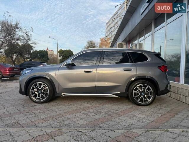 Серый БМВ iX1, объемом двигателя 0 л и пробегом 3 тыс. км за 33999 $, фото 14 на Automoto.ua