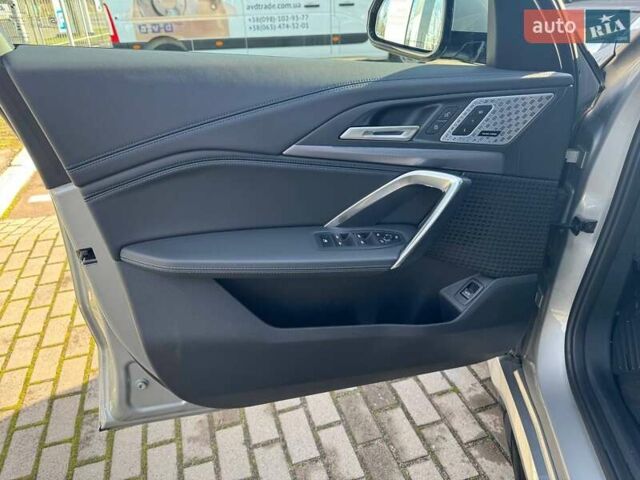 БМВ iX1 2024 в Житомире на Automoto.ua Серый БМВ iX1, объемом двигателя 0 л и пробегом 8 тыс. км за 52031 $, фото 16 на Automoto.ua