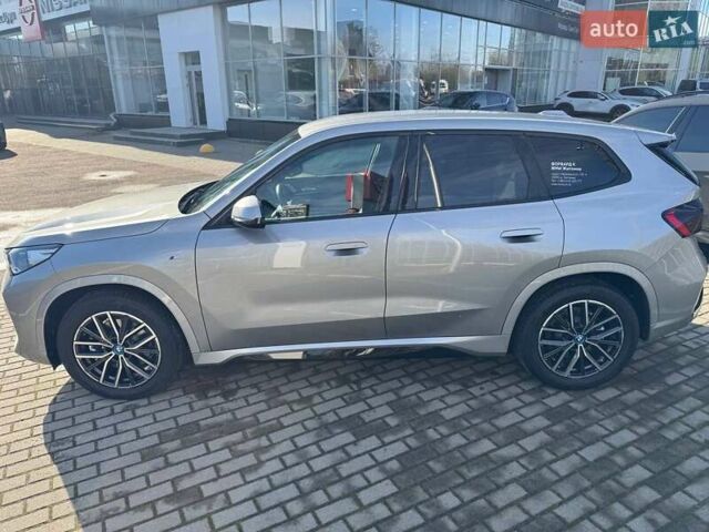 БМВ iX1 2024 в Житомире на Automoto.ua Серый БМВ iX1, объемом двигателя 0 л и пробегом 8 тыс. км за 52031 $, фото 10 на Automoto.ua