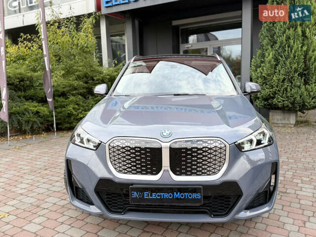 Сірий БМВ iX1, об'ємом двигуна 0 л та пробігом 17 тис. км за 33400 $, фото 7 на Automoto.ua