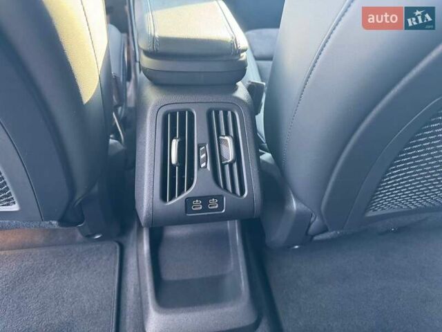 БМВ iX1 2024 в Житомире на Automoto.ua Серый БМВ iX1, объемом двигателя 0 л и пробегом 8 тыс. км за 52031 $, фото 32 на Automoto.ua