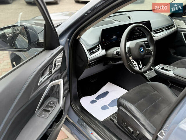 Сірий БМВ iX1, об'ємом двигуна 0 л та пробігом 17 тис. км за 33400 $, фото 9 на Automoto.ua