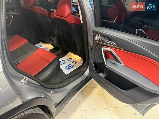 Серый БМВ iX1, объемом двигателя 0 л и пробегом 3 тыс. км за 33999 $, фото 27 на Automoto.ua