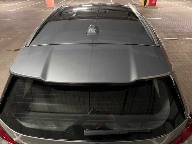 Серый БМВ iX1, объемом двигателя 0 л и пробегом 6 тыс. км за 33200 $, фото 5 на Automoto.ua