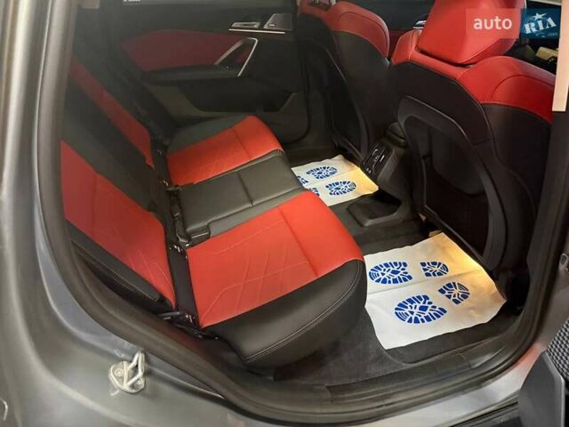 Серый БМВ iX1, объемом двигателя 0 л и пробегом 3 тыс. км за 33999 $, фото 26 на Automoto.ua
