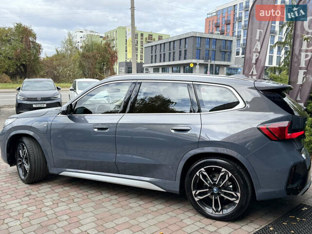 Сірий БМВ iX1, об'ємом двигуна 0 л та пробігом 17 тис. км за 33400 $, фото 2 на Automoto.ua