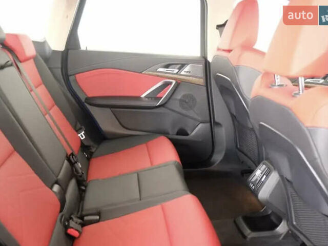 Синий БМВ iX1, объемом двигателя 0 л и пробегом 7 тыс. км за 25999 $, фото 11 на Automoto.ua