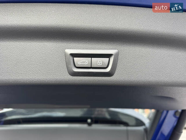 Синій БМВ iX1, об'ємом двигуна 0 л та пробігом 2 тис. км за 35000 $, фото 15 на Automoto.ua