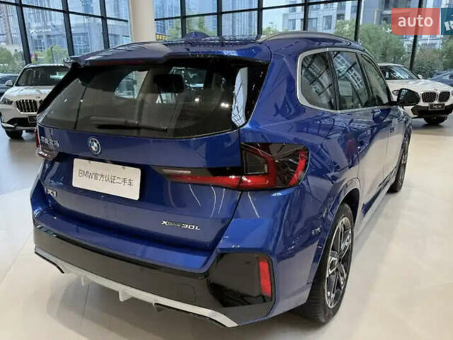 Синий БМВ iX1, объемом двигателя 0 л и пробегом 7 тыс. км за 26000 $, фото 2 на Automoto.ua