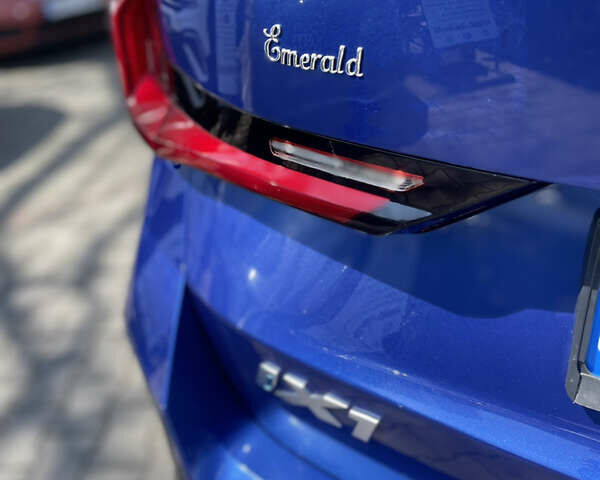 Синий БМВ iX1, объемом двигателя 0 л и пробегом 9 тыс. км за 51000 $, фото 23 на Automoto.ua