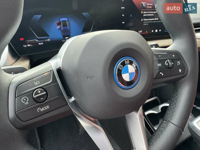 Синій БМВ iX1, об'ємом двигуна 0 л та пробігом 2 тис. км за 35000 $, фото 9 на Automoto.ua