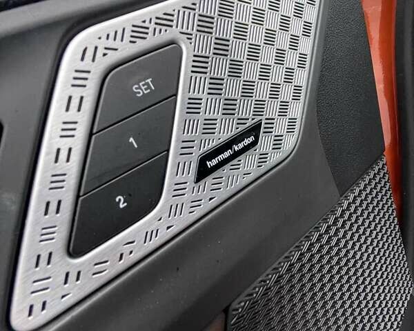 Помаранчевий БМВ iX1, об'ємом двигуна 0 л та пробігом 48 тис. км за 36200 $, фото 11 на Automoto.ua