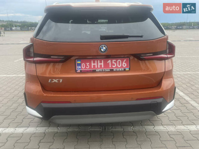 БМВ iX1 2024 в Киеве на Automoto.ua Оранжевый БМВ iX1, объемом двигателя 0 л и пробегом 45 тыс. км за 35000 $, фото 7 на Automoto.ua