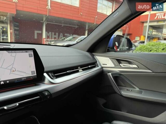 Синій БМВ iX2, об'ємом двигуна 0 л та пробігом 8 тис. км за 53900 $, фото 41 на Automoto.ua