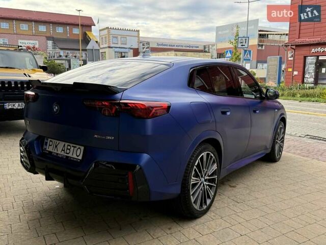 Синій БМВ iX2, об'ємом двигуна 0 л та пробігом 8 тис. км за 53900 $, фото 8 на Automoto.ua