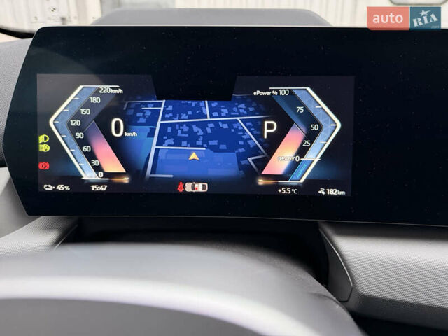 Оранжевый БМВ iX2, объемом двигателя 0 л и пробегом 10 тыс. км за 48000 $, фото 23 на Automoto.ua