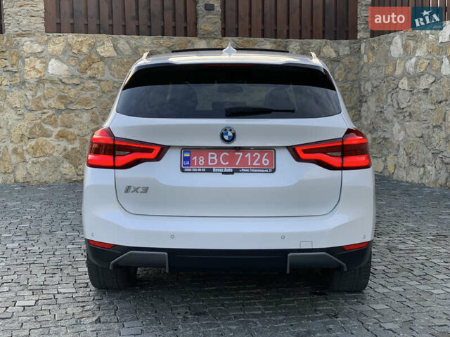 Белый БМВ iX3, объемом двигателя 0 л и пробегом 179 тыс. км за 27500 $, фото 9 на Automoto.ua