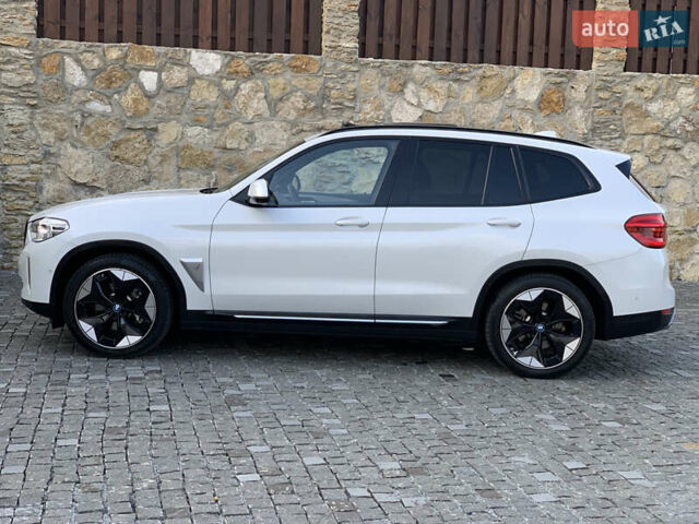 Белый БМВ iX3, объемом двигателя 0 л и пробегом 179 тыс. км за 27500 $, фото 5 на Automoto.ua