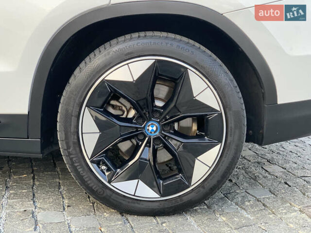 Белый БМВ iX3, объемом двигателя 0 л и пробегом 179 тыс. км за 27500 $, фото 64 на Automoto.ua