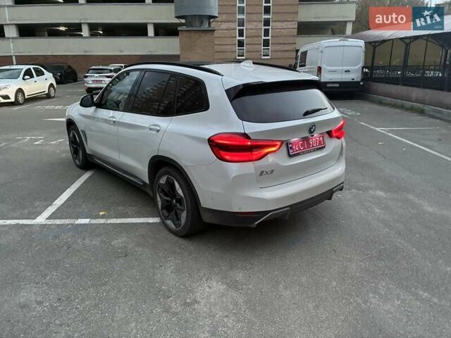 Белый БМВ iX3, объемом двигателя 0 л и пробегом 154 тыс. км за 28900 $, фото 6 на Automoto.ua