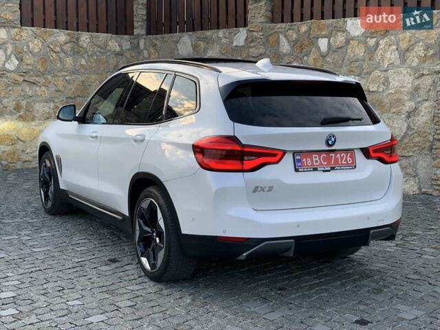 Белый БМВ iX3, объемом двигателя 0 л и пробегом 179 тыс. км за 27500 $, фото 8 на Automoto.ua