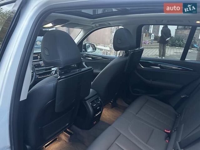 Белый БМВ iX3, объемом двигателя 0 л и пробегом 101 тыс. км за 29500 $, фото 12 на Automoto.ua