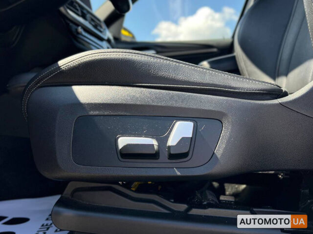 Белый БМВ iX3, объемом двигателя 86 л и пробегом 38 тыс. км за 51500 $, фото 11 на Automoto.ua